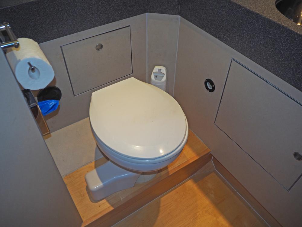 Cabin en avant, H&eacute;bergements